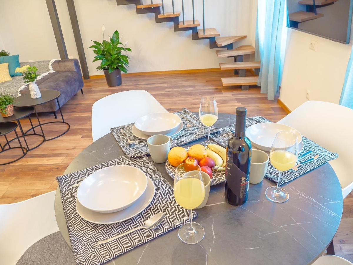 Apartmani Dora & Luka Rijeka Zewnętrze zdjęcie